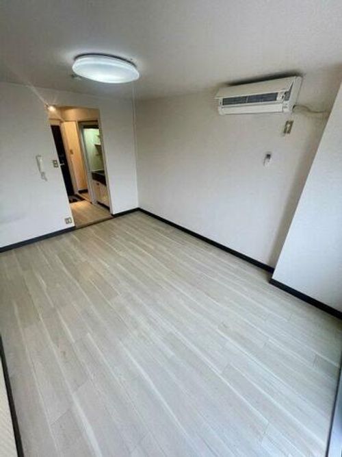 KSレジデンス千里山の居間