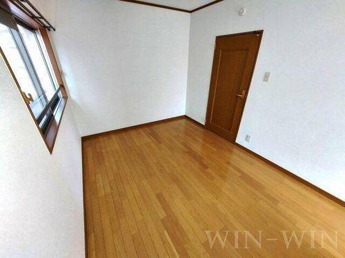 クオリティタウン上野 参番館の内装