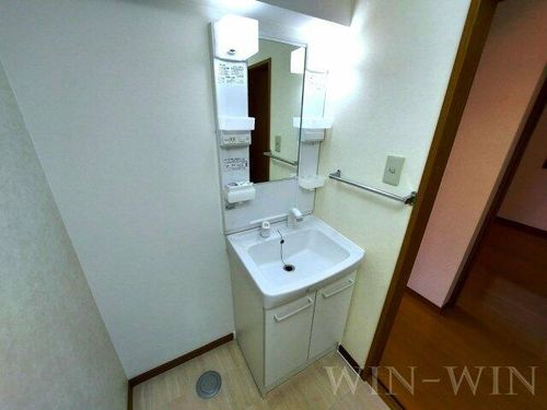 クオリティタウン上野 参番館の内装