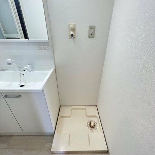 シーム・ドエル筒井のその他画像