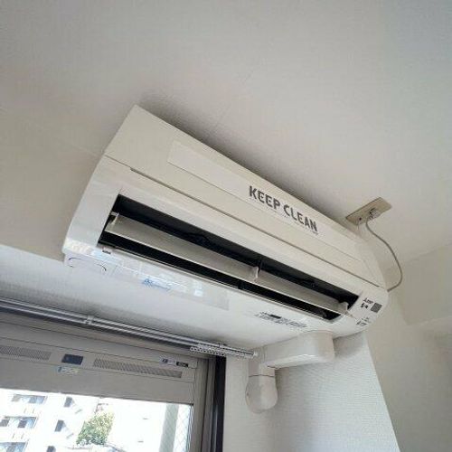 シーム・ドエル筒井のその他画像