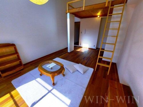 セザンヌ原町の居間