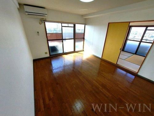 フィオーレ豊橋の居間