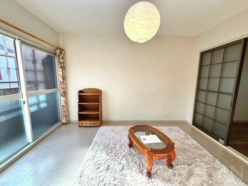 ユトリロ緑ヶ丘の居間