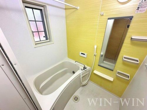 ユトリロ緑ヶ丘 2 Bの風呂