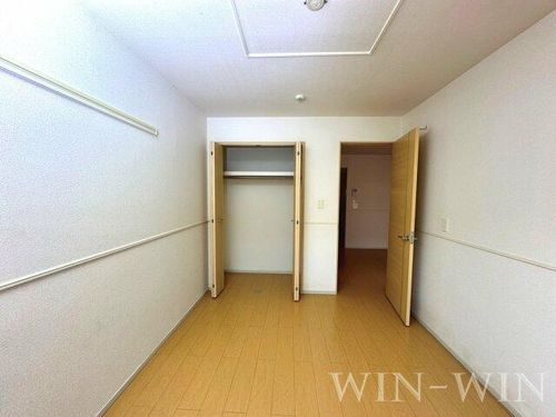 ユトリロ緑ヶ丘 2 Bの内装