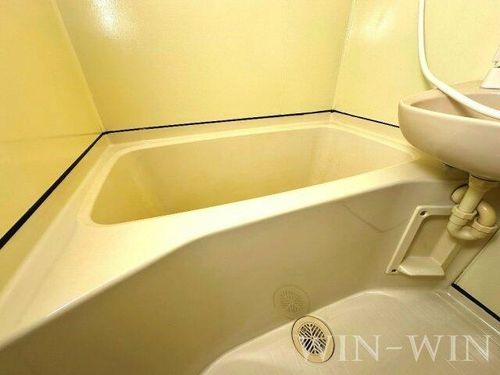 ユトリロ草間の風呂