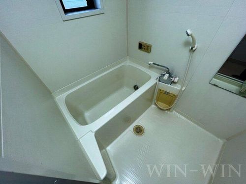 フローレス A1の風呂