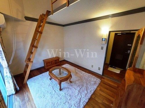 ユトリロ宮下町の居間