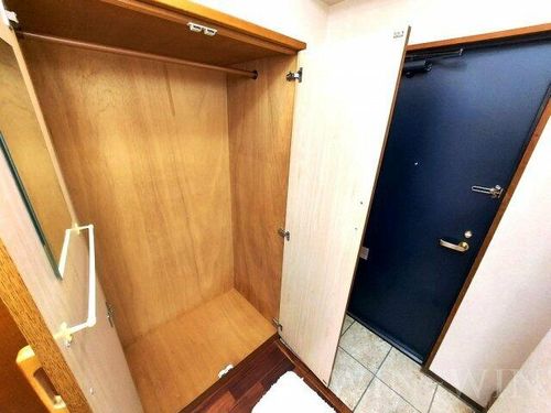 ユトリロつつじが丘の内装