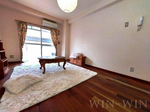 ユトリロつつじが丘の内装