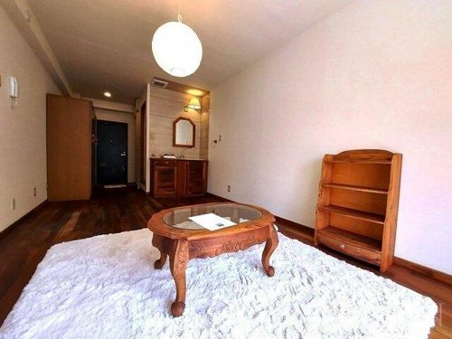 ユトリロつつじが丘の内装