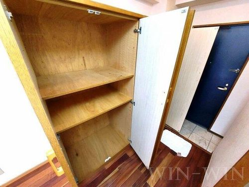 ユトリロつつじが丘の内装