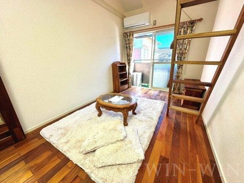 ユトリロ柱九番町の居間