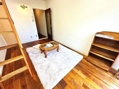 ユトリロ柱九番町の居間