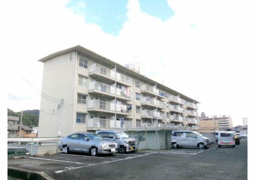 兵庫県公社 姫路青山5号棟225の外観
