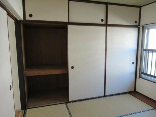 兵庫県公社 姫路青山5号棟225の内装