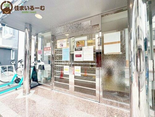 大阪府大阪市西区本田4丁目(マンション)の賃貸物件の玄関