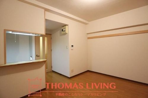 コスモス浅川学園台の居間