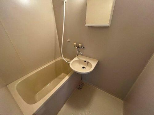 シャトー竹村206の内装