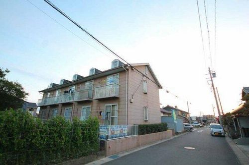 シャトー竹村206の外観