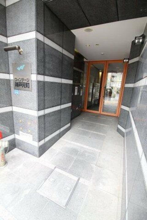 CITYSPIRE神戸元町2の玄関