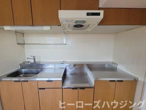 大阪府豊中市長興寺北2丁目(マンション)の賃貸物件401のキッチン
