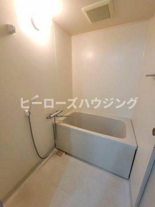 大阪府豊中市長興寺北2丁目(マンション)の賃貸物件401の風呂