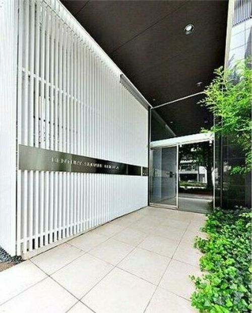 センチュリースクエア千種の玄関