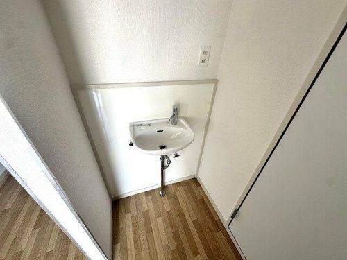 廻鶴ハイツの内装