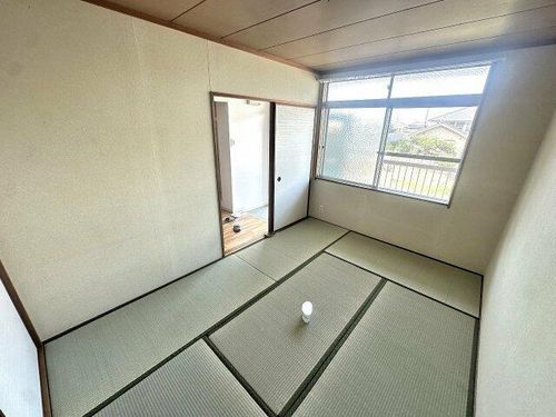 廻鶴ハイツの内装