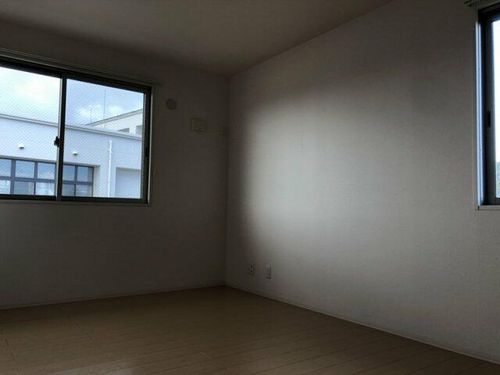 サニーハイツ平田の内装