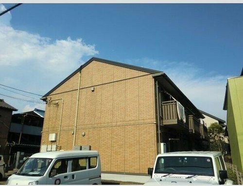 コーポラス港栄の外観