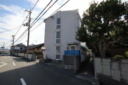 レオパレスサン・マックの外観