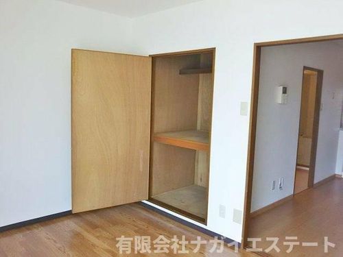 アネックス21102の内装