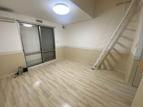 ル・シエル201の居間