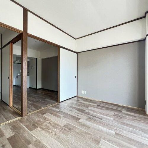 ライオンズマンションちくさの内装