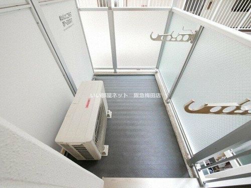 APRILE南森町の内装