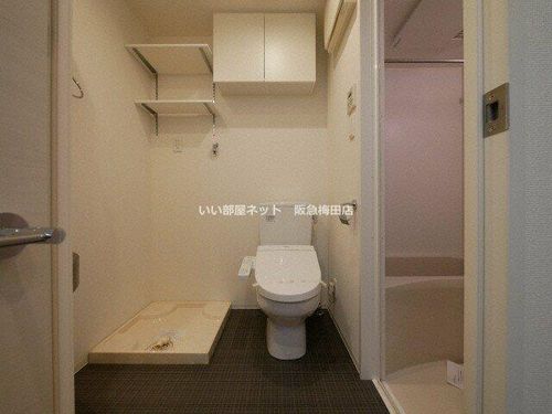 APRILE南森町の内装