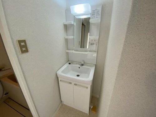 メゾン梅ヶ谷201の内装