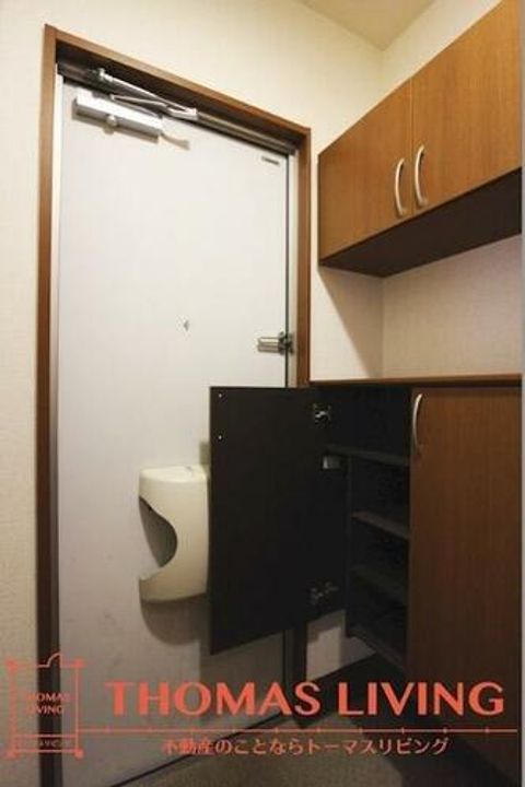 グリーンハウスⅠ棟103の玄関