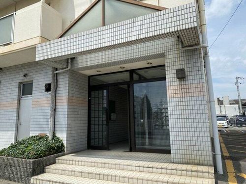 兵庫県姫路市広畑区高浜町1丁目(マンション)の賃貸物件の玄関