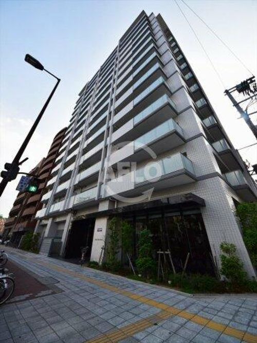 CITY SPIRE難波グレイスの外観