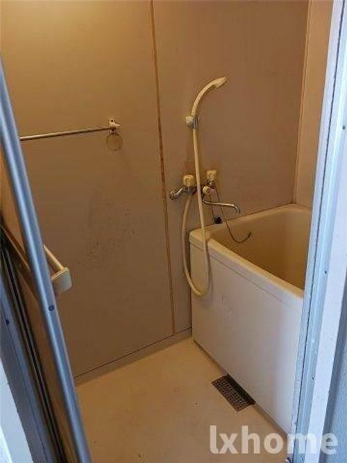 メゾンホワイトの風呂