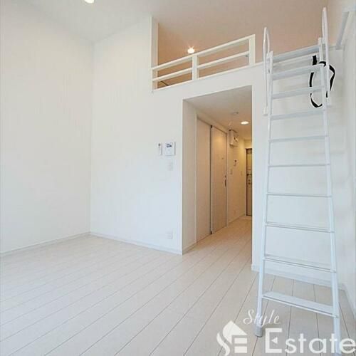 ヒル ブライトンの居間