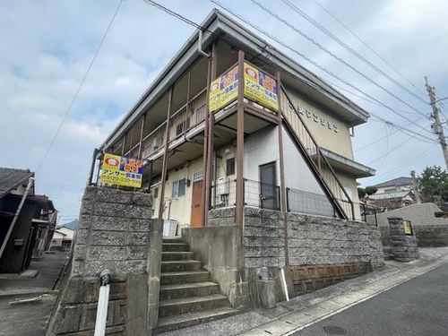 福岡県中間市鍋山町(アパート)の賃貸物件の外観