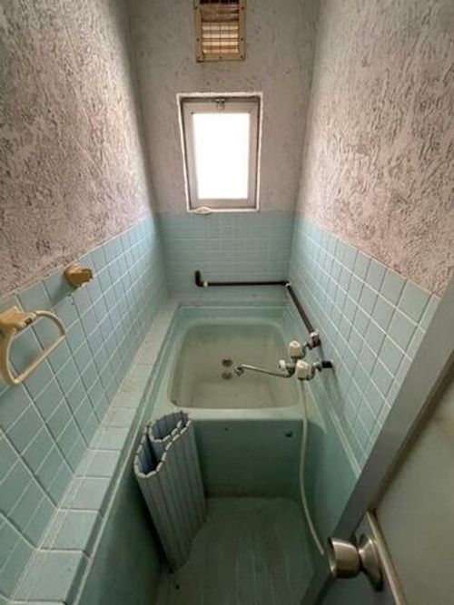 福岡県中間市鍋山町(アパート)の賃貸物件の風呂