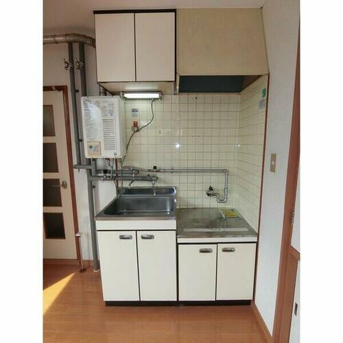 コーポ鶴207の居間