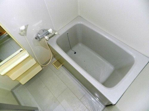 秀壱番館402の風呂