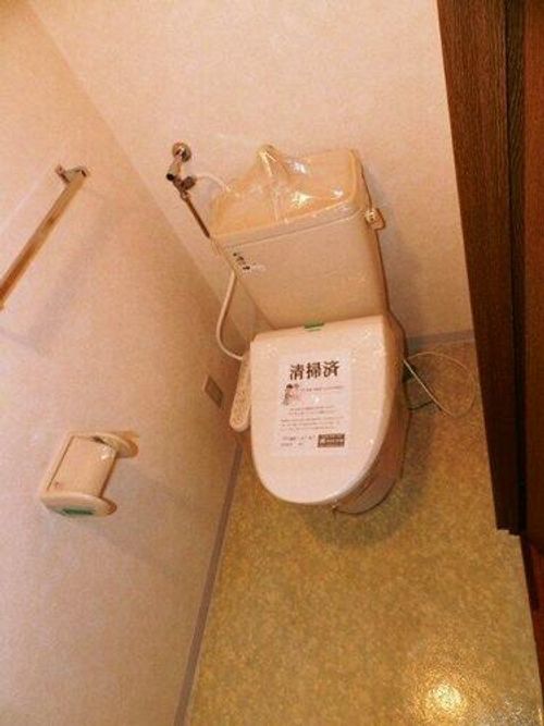 秀壱番館402の内装